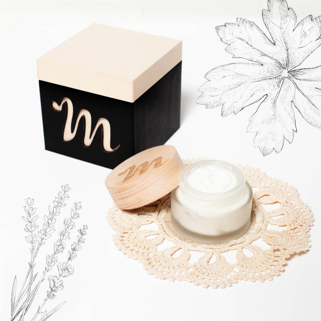 Face balm product photo 1